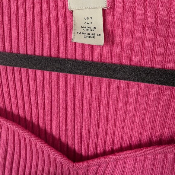 *2/$20* Hot pink H&M Sweetheart Sweater, Size S - Picture 3 of 3